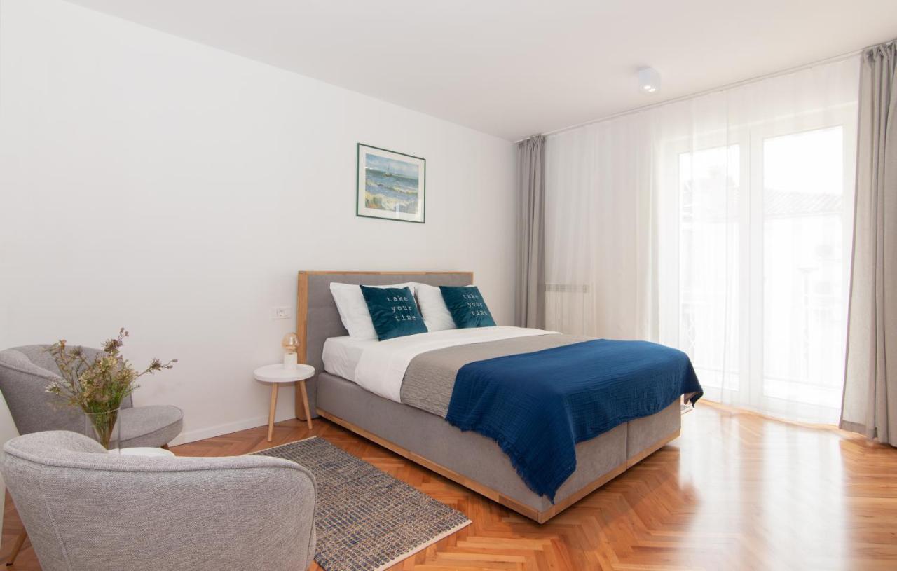 The Rose Garden Apartments Portoroz Exterior foto